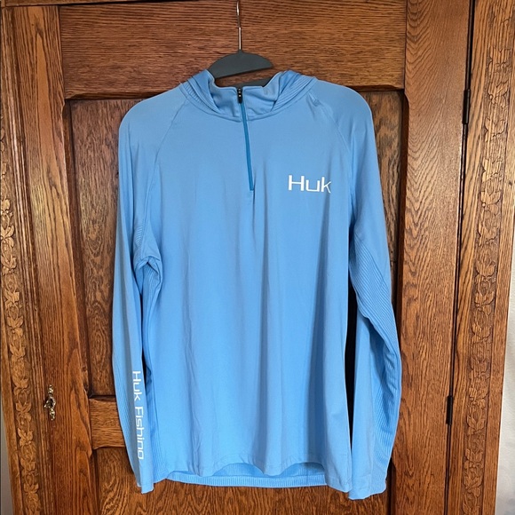 Huk Light Blue Performance Shirt - Picture 1 of 1